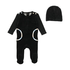 Multicolor embroidery layette set - black boy
