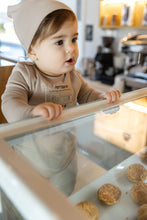 Load image into Gallery viewer, Patisserie footie and beanie - toast
