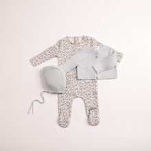 Load image into Gallery viewer, Petite fleurs footie and cardigan - Dusty blue
