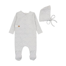 Load image into Gallery viewer, Print wrap layette set - steel blue
