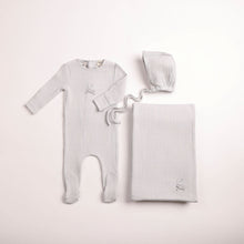 Load image into Gallery viewer, Sweet classic pointelle layette set - Dusty blue

