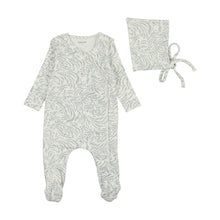 Load image into Gallery viewer, Swirly vines wrap footie and bonnet - Misty blue
