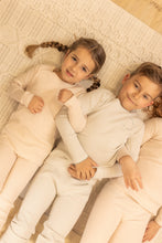 Load image into Gallery viewer, To the moon loungewear - London fog
