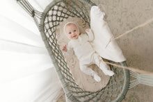 Load image into Gallery viewer, V-knit henley layette set - Ivory
