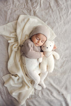 Load image into Gallery viewer, Bitsy floral footie set - Cream/oat
