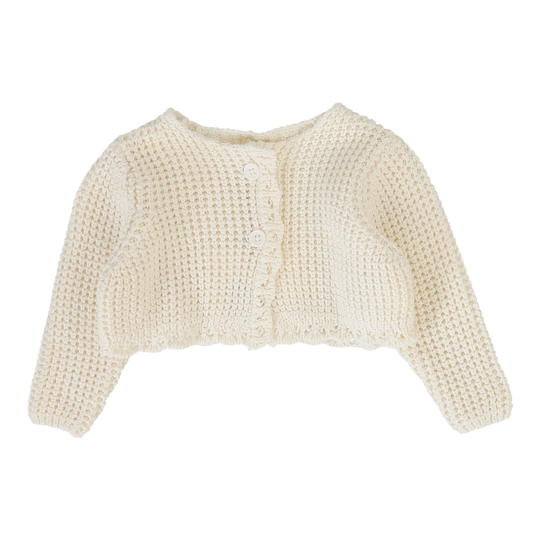 Chunky knit shrug - cream scallop