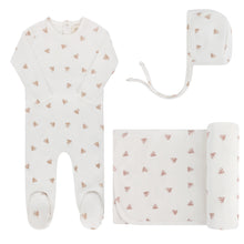 Load image into Gallery viewer, Velour leaf pattern collection - layette set - Ivory boy
