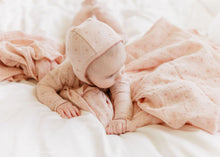 Load image into Gallery viewer, 2 Pack Muslin Swaddles - Pink
