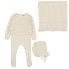 Load image into Gallery viewer, Jumper footie, cardigan, bonnet and blanket set - Cream
