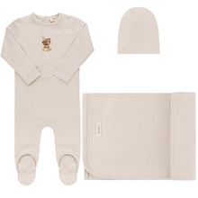 Load image into Gallery viewer, Organic bear collection layette set - tan
