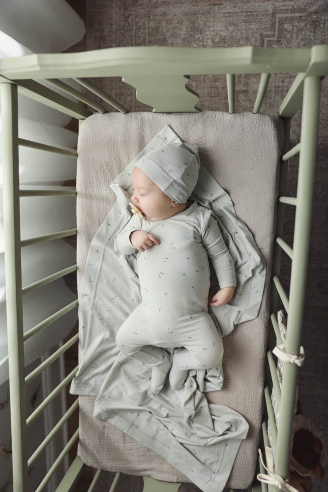 Clover printed wrapover layette set