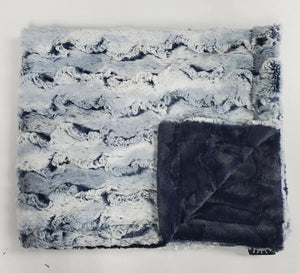 Snuggle navy super soft cozy blanket