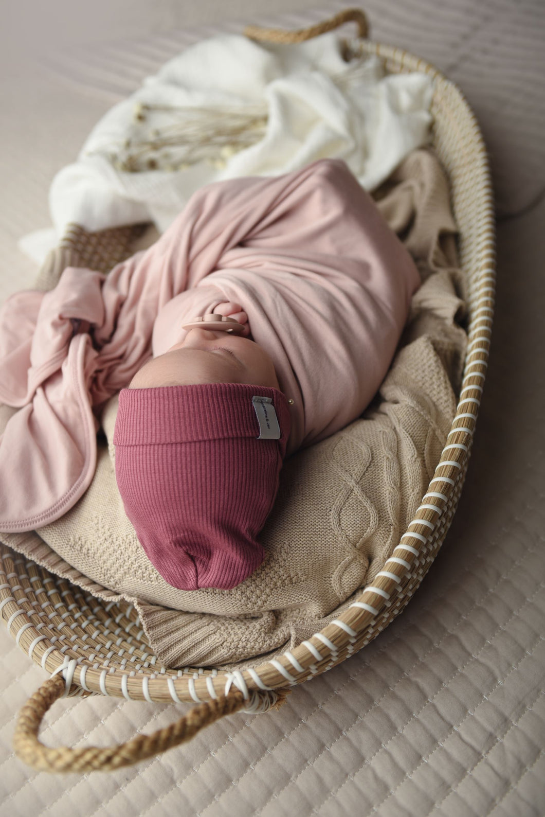 Wine ribbed beanie
